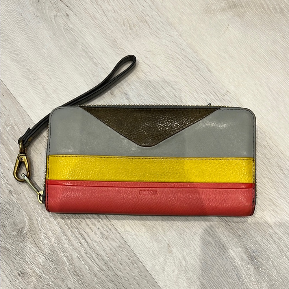 Fossil Women's Multicolor Leather Wristlet